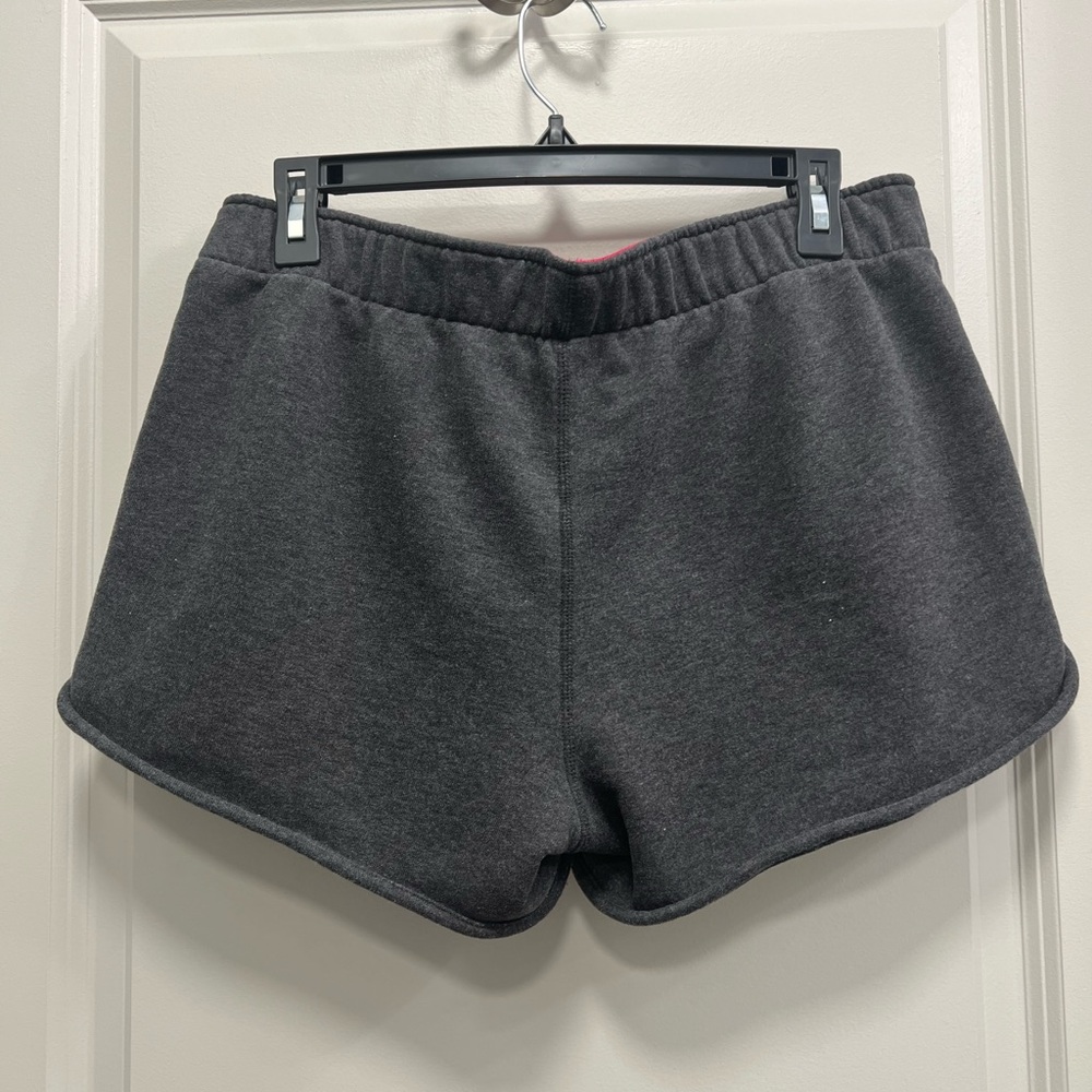Puma Women's Dark Gray Fleece Shorts with Pink Accent Size XL - Picture 3 of 4